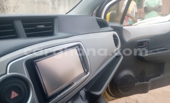 Ra Àlòkù Toyota Vitz Miiran Ọkọ̀ in Accra ni Greater Accra Ra Àlòkù Toyota Vitz Miiran Ọkọ̀ in Accra ni Greater Accra