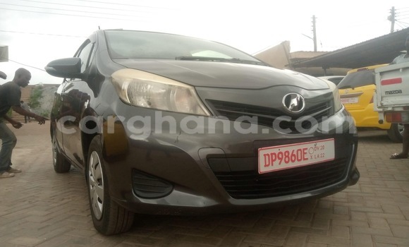 Sayi Na hannu Toyota Vitz Sauran Mota in Accra a Greater Accra