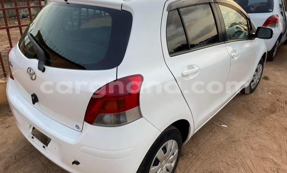 Buy Used Toyota Vitz White Car in Accra in Greater Accra Buy Used Toyota Vitz White Car in Accra in Greater Accra