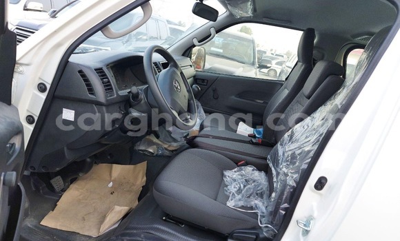 Sayi Na hannu Toyota Hiace White Mota in Accra a Greater Accra Sayi Na hannu Toyota Hiace White Mota in Accra a Greater Accra