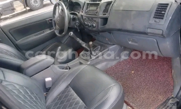 Ra Àlòkù Toyota Hilux Miiran Ọkọ̀ in Accra ni Greater Accra Ra Àlòkù Toyota Hilux Miiran Ọkọ̀ in Accra ni Greater Accra