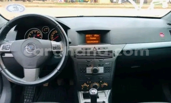 Buy Used Opel Astra Silver Car in Accra in Greater Accra Buy Used Opel Astra Silver Car in Accra in Greater Accra