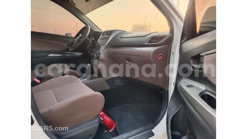 Big with watermark toyota avanza ashanti import dubai 49598