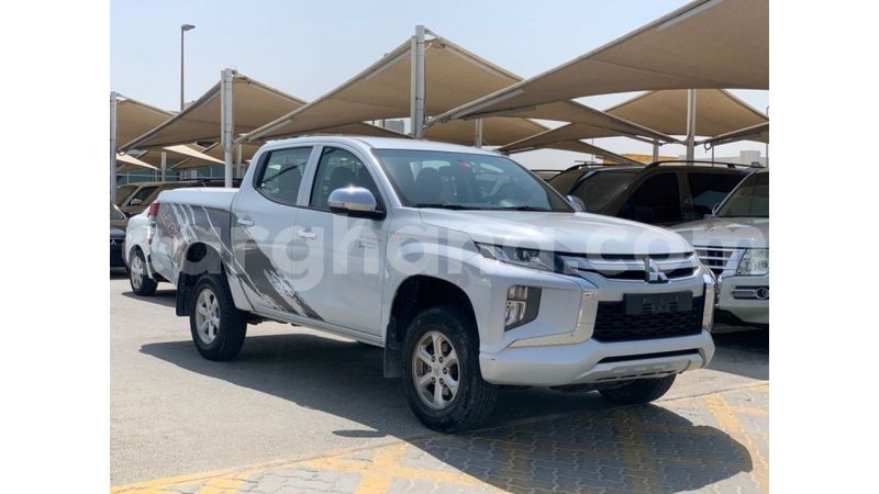 Big with watermark mitsubishi l200 ashanti import dubai 49599