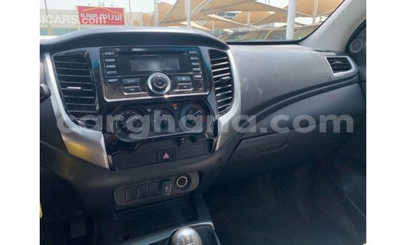 Sayi Imported Mitsubishi L200 White Mota in Import - Dubai a Ashanti Sayi Imported Mitsubishi L200 White Mota in Import - Dubai a Ashanti