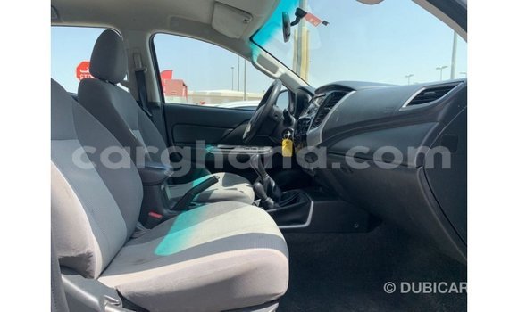 Sayi Imported Mitsubishi L200 White Mota in Import - Dubai a Ashanti Sayi Imported Mitsubishi L200 White Mota in Import - Dubai a Ashanti