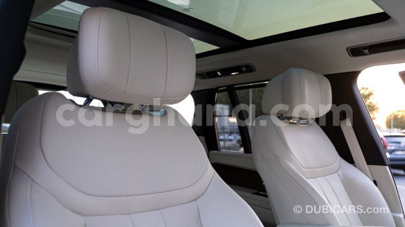 Big with watermark land rover range rover ashanti import dubai 49602