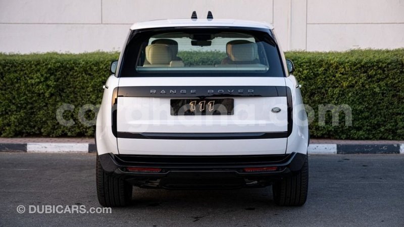 Big with watermark land rover range rover ashanti import dubai 49602