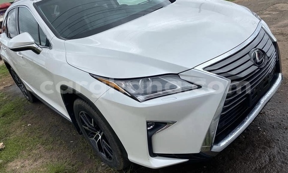 Sayi Na hannu Lexus RX 350 White Mota in Accra a Greater Accra