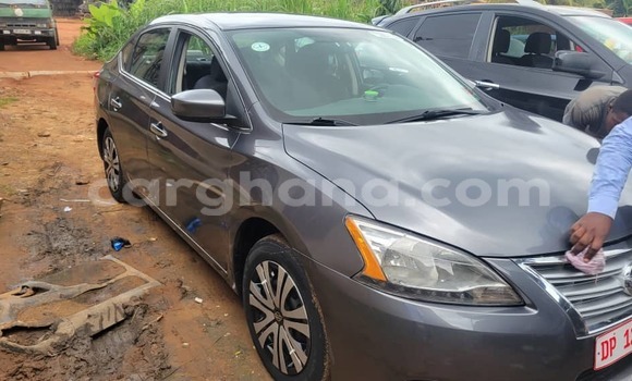 Ra Imported Nissan Sentra Miiran Ọkọ̀ in Koforidua ni Oorun Ra Imported Nissan Sentra Miiran Ọkọ̀ in Koforidua ni Oorun