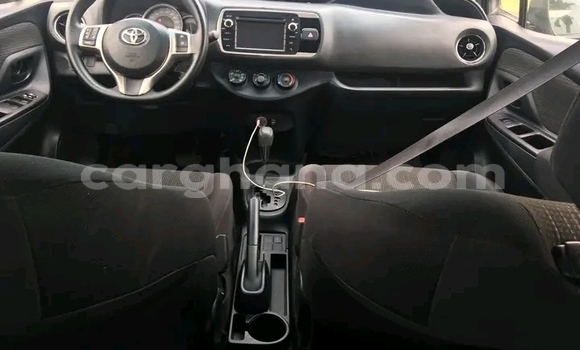 Buy Used Toyota Yaris White Car in Accra in Greater Accra Buy Used Toyota Yaris White Car in Accra in Greater Accra
