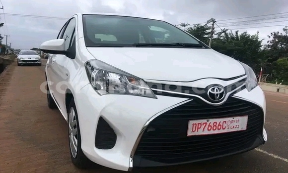 Buy Used Toyota Yaris White Car in Accra in Greater Accra Buy Used Toyota Yaris White Car in Accra in Greater Accra