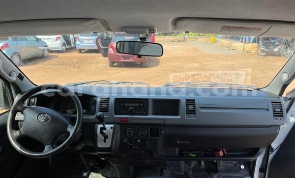 Sayi Na hannu Toyota Hiace White Mota in Accra a Greater Accra Sayi Na hannu Toyota Hiace White Mota in Accra a Greater Accra