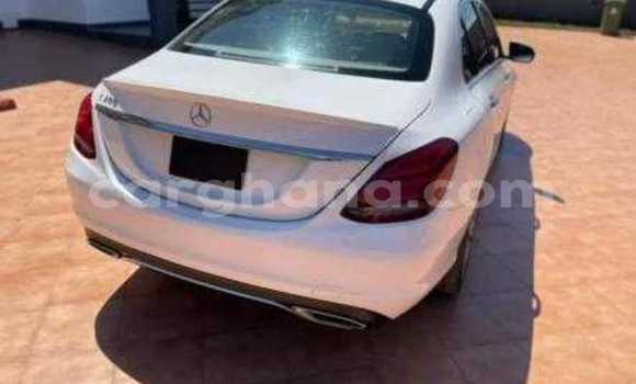Buy Used Mercedes‒Benz C-klasse White Car in Accra in Greater Accra Buy Used Mercedes‒Benz C-klasse White Car in Accra in Greater Accra