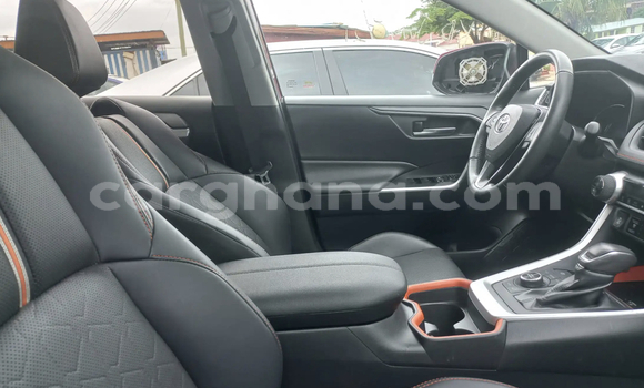 Sayi Na hannu Toyota RAV4 Red Mota in Accra a Greater Accra Sayi Na hannu Toyota RAV4 Red Mota in Accra a Greater Accra