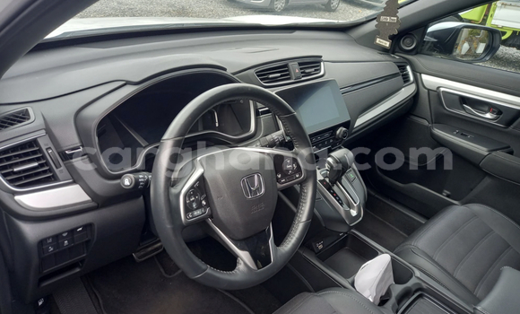 Buy Used Honda CR–V White Car in Accra in Greater Accra Buy Used Honda CR–V White Car in Accra in Greater Accra