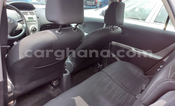 Sayi Na hannu Toyota Yaris Red Mota in Accra a Greater Accra Sayi Na hannu Toyota Yaris Red Mota in Accra a Greater Accra
