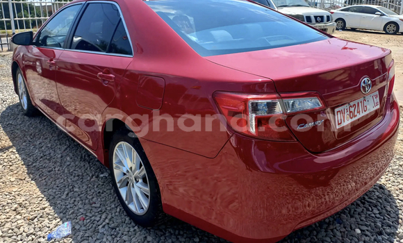 Ra Àlòkù Toyota Camry Red Ọkọ̀ in Accra ni Greater Accra Ra Àlòkù Toyota Camry Red Ọkọ̀ in Accra ni Greater Accra