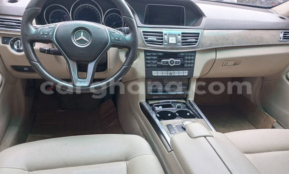 Buy Used Mercedes‒Benz E–Class White Car in Accra in Greater Accra Buy Used Mercedes‒Benz E–Class White Car in Accra in Greater Accra