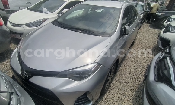 Sayi Na hannu Toyota Corolla Azurfa Mota in Accra a Greater Accra Sayi Na hannu Toyota Corolla Azurfa Mota in Accra a Greater Accra