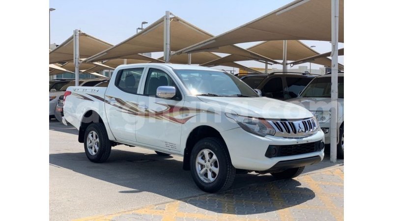 Big with watermark mitsubishi l200 ashanti import dubai 49709