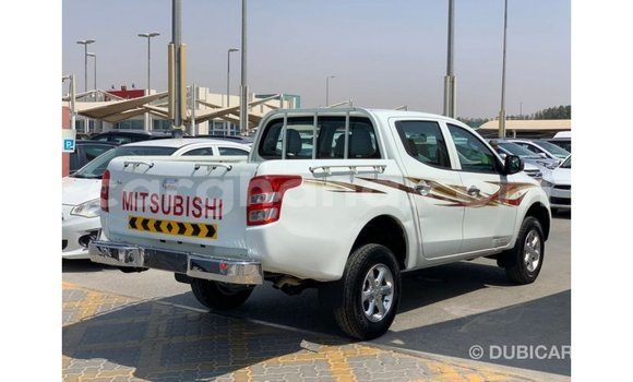 Ra Imported Mitsubishi L200 funfun Ọkọ̀ in Import - Dubai ni Ashanti Ra Imported Mitsubishi L200 funfun Ọkọ̀ in Import - Dubai ni Ashanti