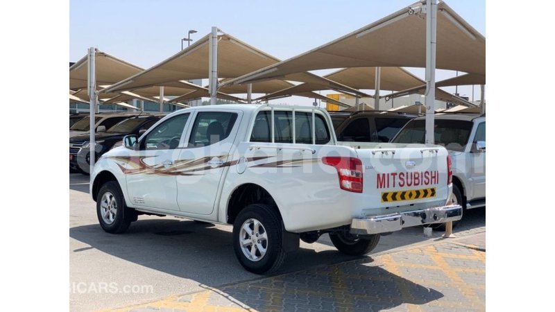 Big with watermark mitsubishi l200 ashanti import dubai 49709