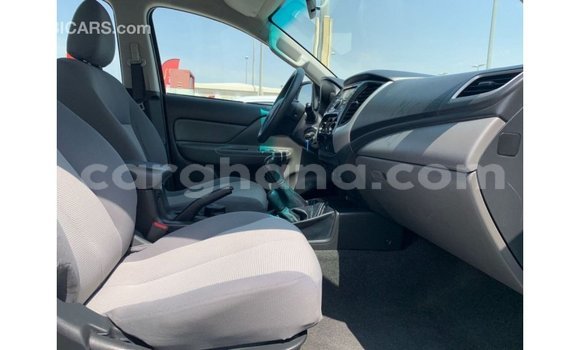 Ra Imported Mitsubishi L200 funfun Ọkọ̀ in Import - Dubai ni Ashanti Ra Imported Mitsubishi L200 funfun Ọkọ̀ in Import - Dubai ni Ashanti