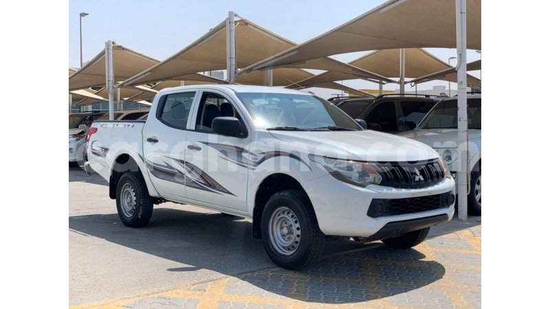 Big with watermark mitsubishi l200 ashanti import dubai 49710