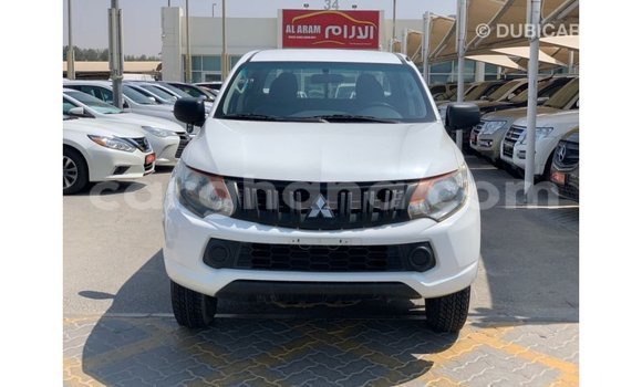 Ra Imported Mitsubishi L200 funfun Ọkọ̀ in Import - Dubai ni Ashanti Ra Imported Mitsubishi L200 funfun Ọkọ̀ in Import - Dubai ni Ashanti