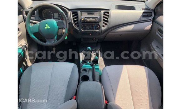 Ra Imported Mitsubishi L200 funfun Ọkọ̀ in Import - Dubai ni Ashanti Ra Imported Mitsubishi L200 funfun Ọkọ̀ in Import - Dubai ni Ashanti