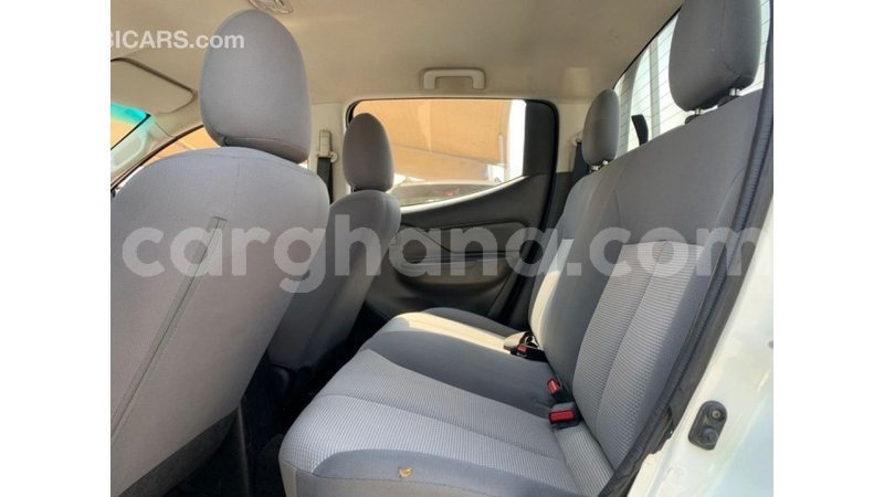 Big with watermark mitsubishi l200 ashanti import dubai 49710