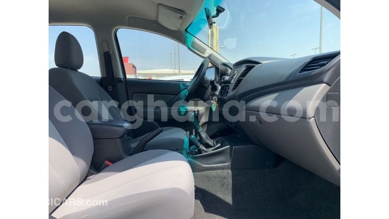 Big with watermark mitsubishi l200 ashanti import dubai 49710