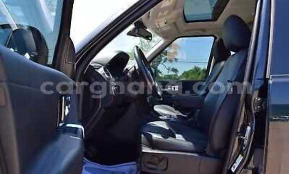 Buy Used Land Rover Discovery Sport Black Car in Accra in Greater Accra Buy Used Land Rover Discovery Sport Black Car in Accra in Greater Accra