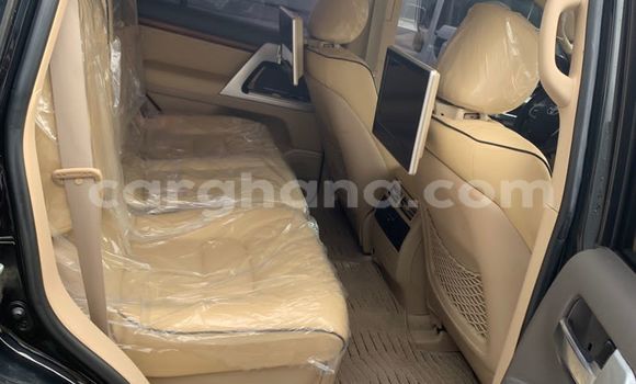 Buy Used Toyota Land Cruiser Black Car in Accra in Greater Accra Buy Used Toyota Land Cruiser Black Car in Accra in Greater Accra