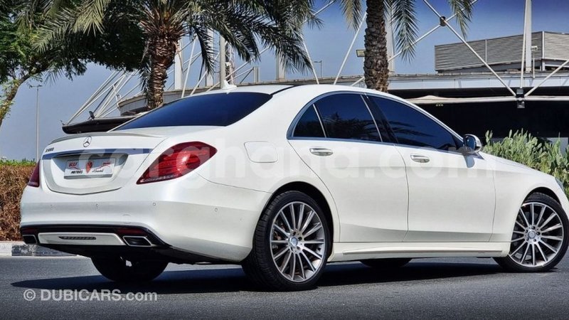 Big with watermark mercedes benz a200 ashanti import dubai 49746