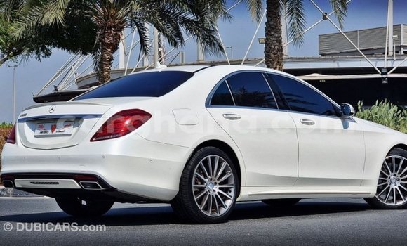 Sayi Imported Mercedes-Benz A200 White Mota in Import - Dubai a Ashanti Sayi Imported Mercedes-Benz A200 White Mota in Import - Dubai a Ashanti