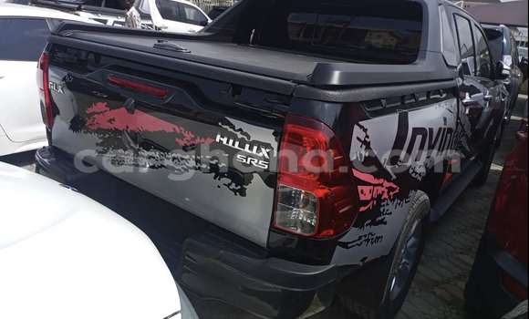 Sayi Na hannu Toyota Hilux Black Mota in Accra a Greater Accra Sayi Na hannu Toyota Hilux Black Mota in Accra a Greater Accra