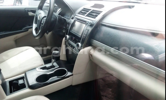 Sayi Na hannu Toyota Camry Red Mota in Accra a Greater Accra Sayi Na hannu Toyota Camry Red Mota in Accra a Greater Accra