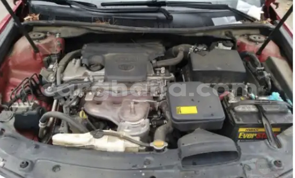 Sayi Na hannu Toyota Camry Red Mota in Accra a Greater Accra Sayi Na hannu Toyota Camry Red Mota in Accra a Greater Accra