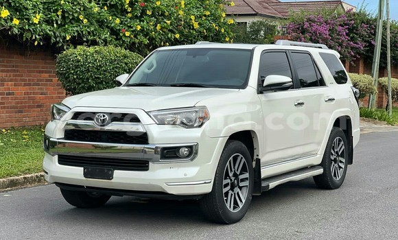 Buy Used Toyota 4Runner White Car in Ada in Eastern