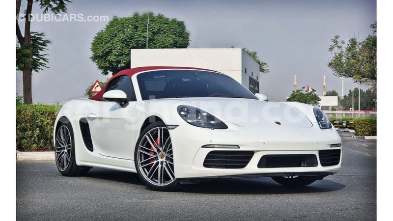 Big with watermark porsche boxster ashanti import dubai 49798