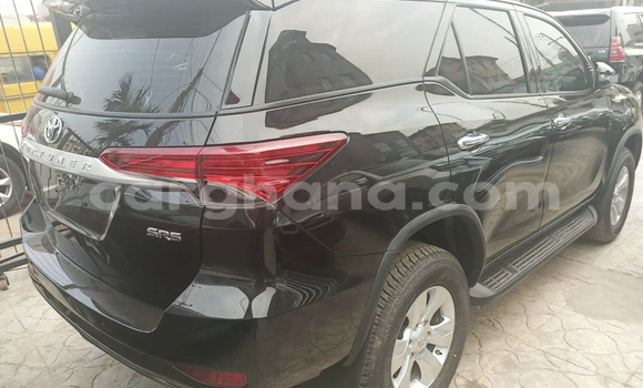 Buy Used Toyota Fortuner Black Car in Accra in Greater Accra Buy Used Toyota Fortuner Black Car in Accra in Greater Accra