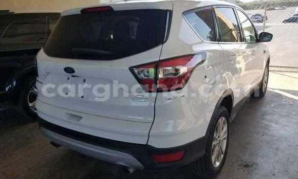 Buy Used Ford Escape White Car in Accra in Greater Accra Buy Used Ford Escape White Car in Accra in Greater Accra