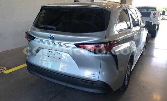 Buy Used Toyota Sienna Other Car in Accra in Greater Accra Buy Used Toyota Sienna Other Car in Accra in Greater Accra