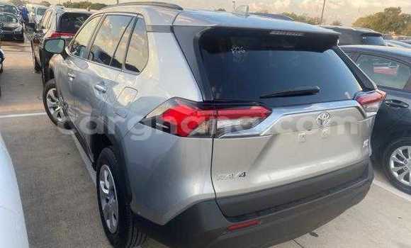Buy Used Toyota RAV4 Silver Car in Accra in Greater Accra Buy Used Toyota RAV4 Silver Car in Accra in Greater Accra