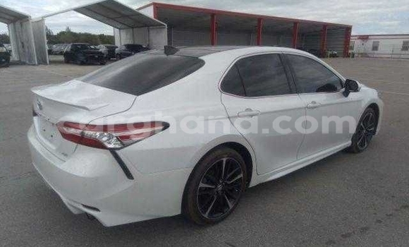 Buy Used Toyota Camry White Car in Accra in Greater Accra Buy Used Toyota Camry White Car in Accra in Greater Accra