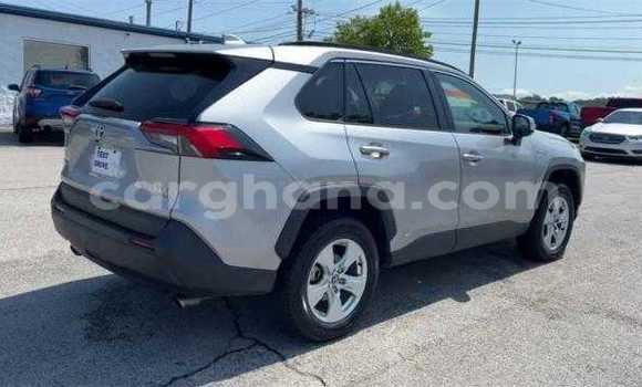 Sayi Na hannu Toyota RAV4 Azurfa Mota in Accra a Greater Accra Sayi Na hannu Toyota RAV4 Azurfa Mota in Accra a Greater Accra