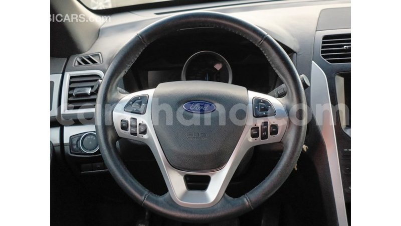 Big with watermark ford explorer ashanti import dubai 49843