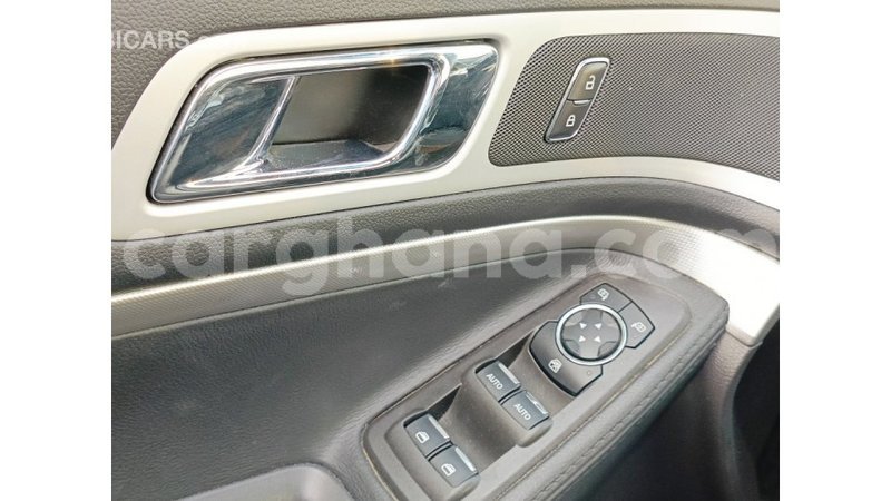 Big with watermark ford explorer ashanti import dubai 49843